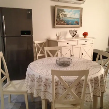 Les Locs De Marie Apartment Sainte-Maxime Exterior photo